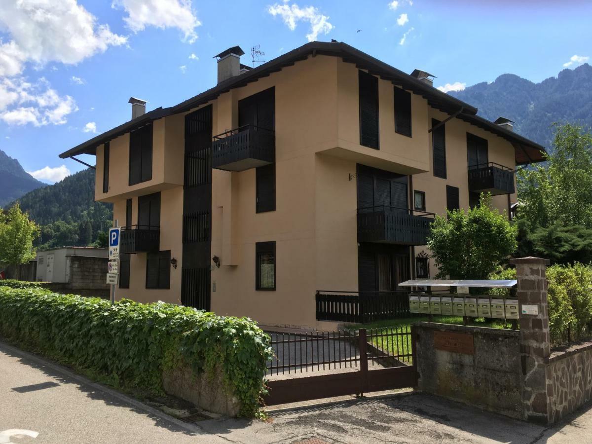 La Finestra Sulle Dolomiti - The Window To The Dolomites Apartment Sidmouth Exterior foto
