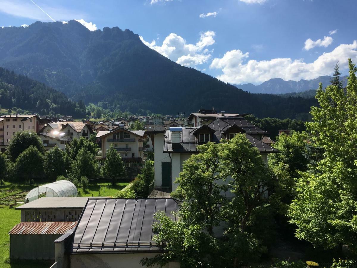 La Finestra Sulle Dolomiti - The Window To The Dolomites Apartment Sidmouth Exterior foto