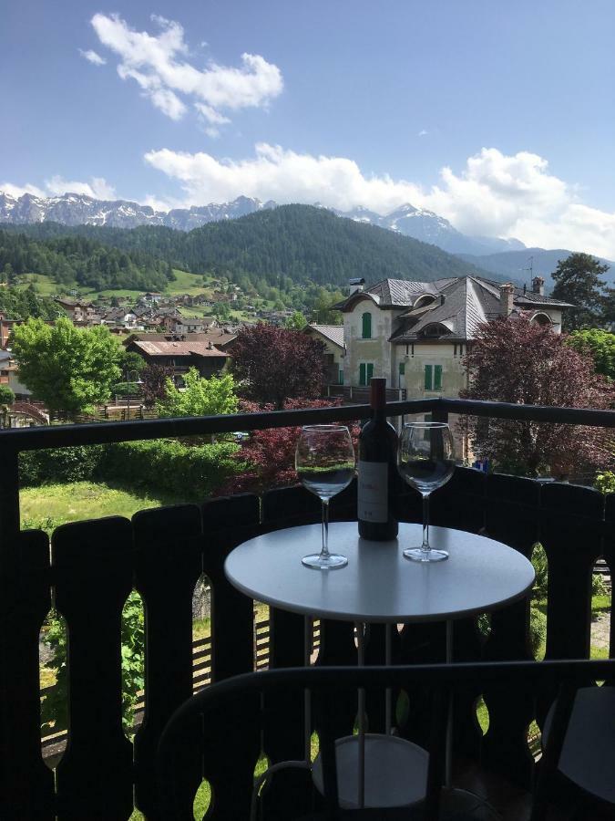 La Finestra Sulle Dolomiti - The Window To The Dolomites Apartment Sidmouth Exterior foto