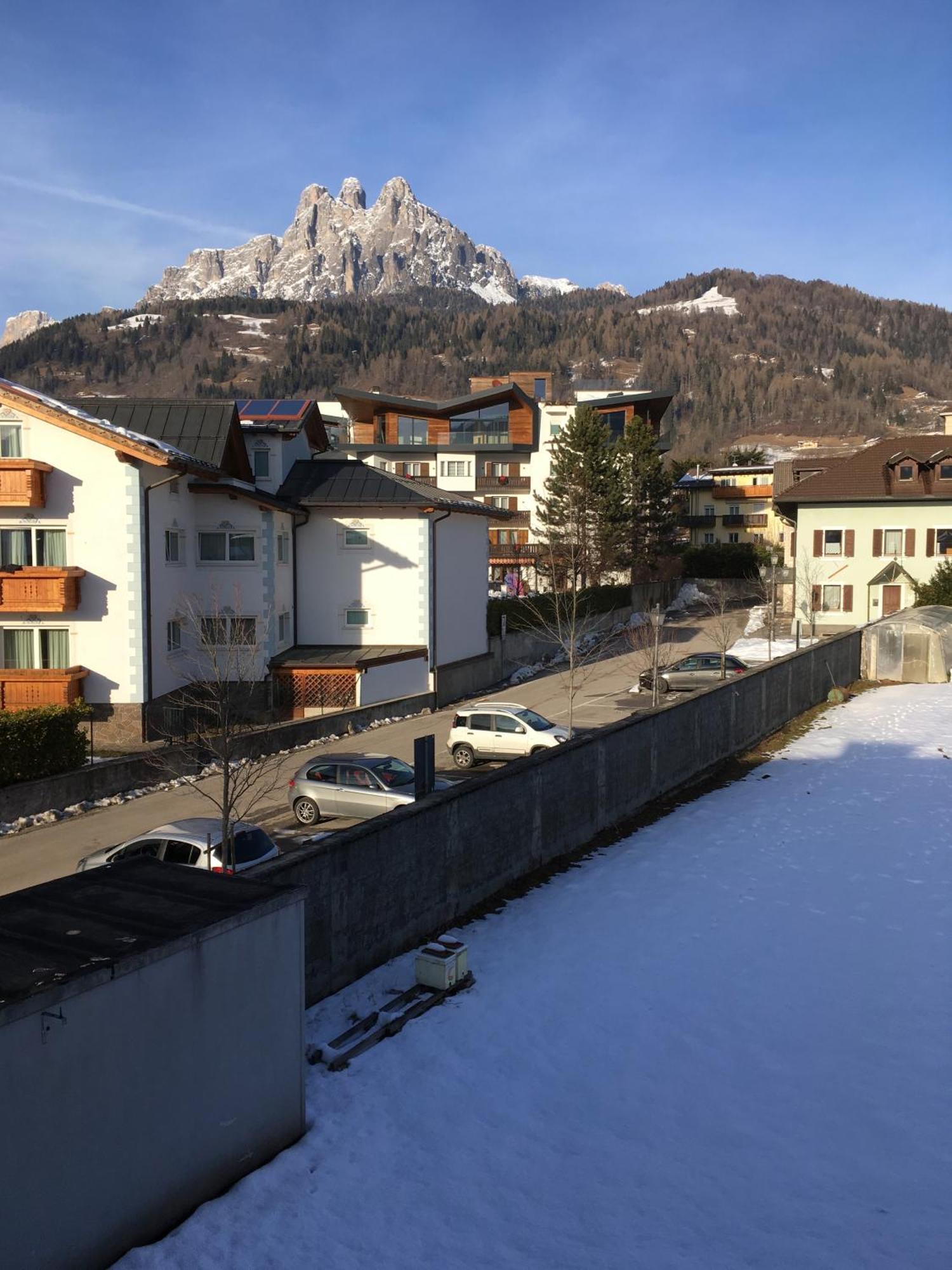 La Finestra Sulle Dolomiti - The Window To The Dolomites Apartment Sidmouth Exterior foto